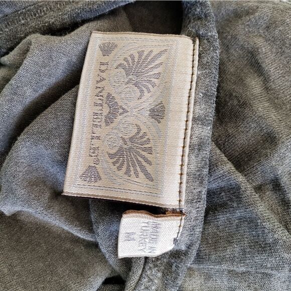 Danielle distressed wash black drop waist tee - Picture 6 of 7